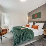 Der Fuchsbau -smarte Apartments-, Am Klinikum