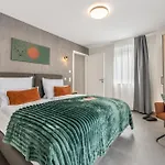 Der Fuchsbau -smarte Apartments-, Am Klinikum Apartmán Oldenburg