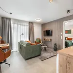 Der Fuchsbau -smarte Apartments-, Am Klinikum * Oldenburg