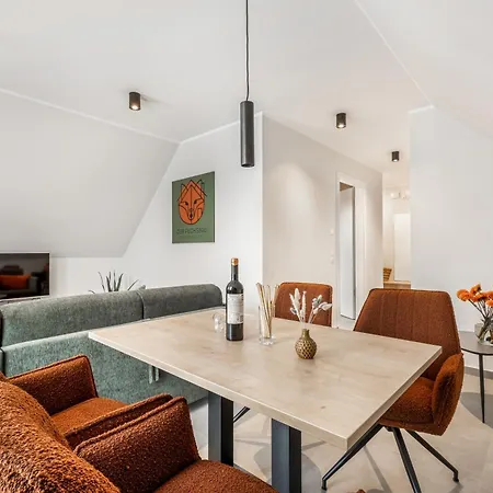 Der Fuchsbau -smarte Apartments-, Am Klinikum