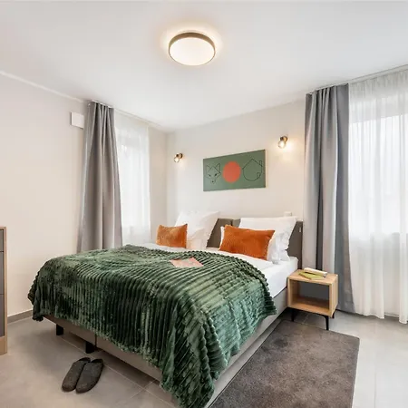 Der Fuchsbau -smarte Apartments-, Am Klinikum