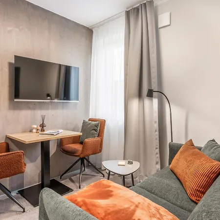 Der Fuchsbau -smarte Apartments-, Am Klinikum