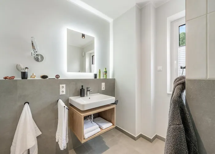 Der Fuchsbau -smarte Apartments-, Am Klinikum *