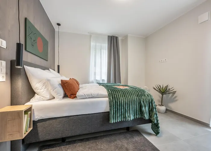 Der Fuchsbau -smarte Apartments-, Am Klinikum