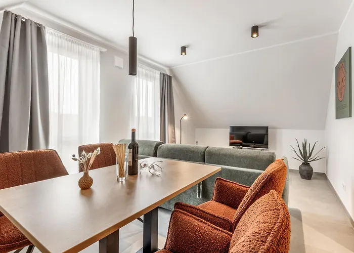 Der Fuchsbau -smarte Apartments-, Am Klinikum *